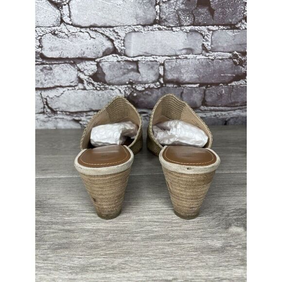 Donald J. Pliner Fenda Beige Tan Elastic Pointed Heel Mules Women Sz 9M US/40EU - Picture 6 of 16